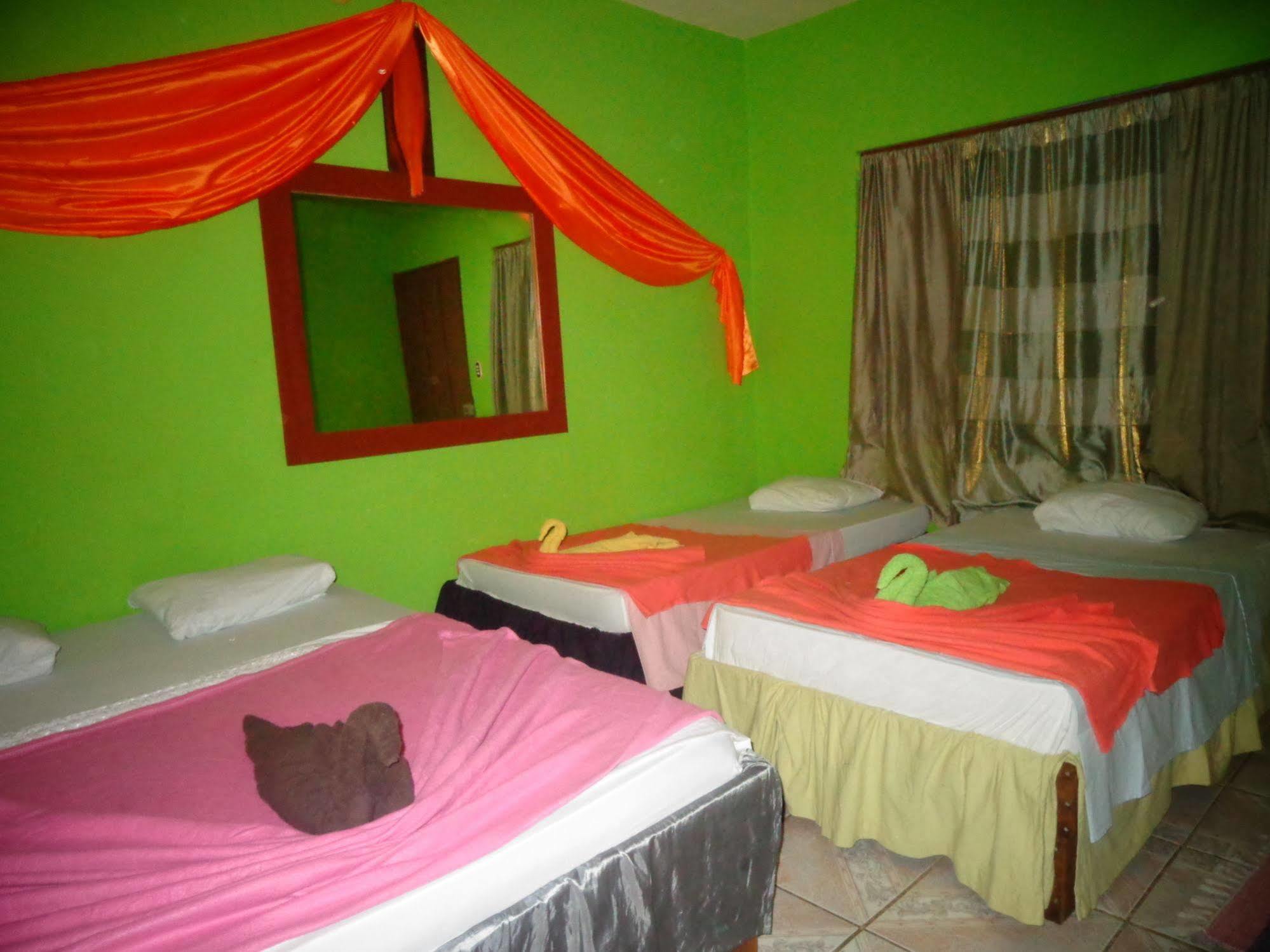 Cabinas Tortuguero Natural Extérieur photo